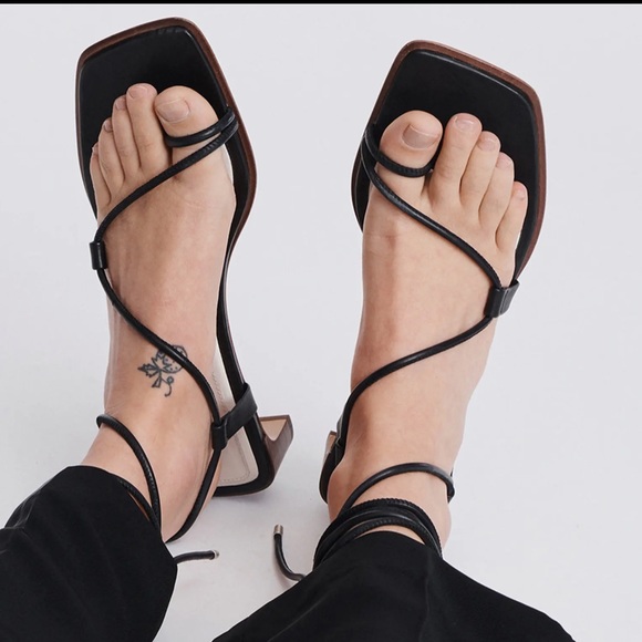 Rag & Bone Cindy Tie leather wrap sandals laced up black  6 36 - Picture 4 of 16